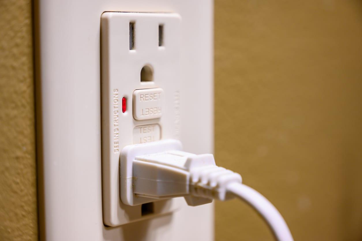 Electrical Outlet installed by a professional Xcalibur Service technician